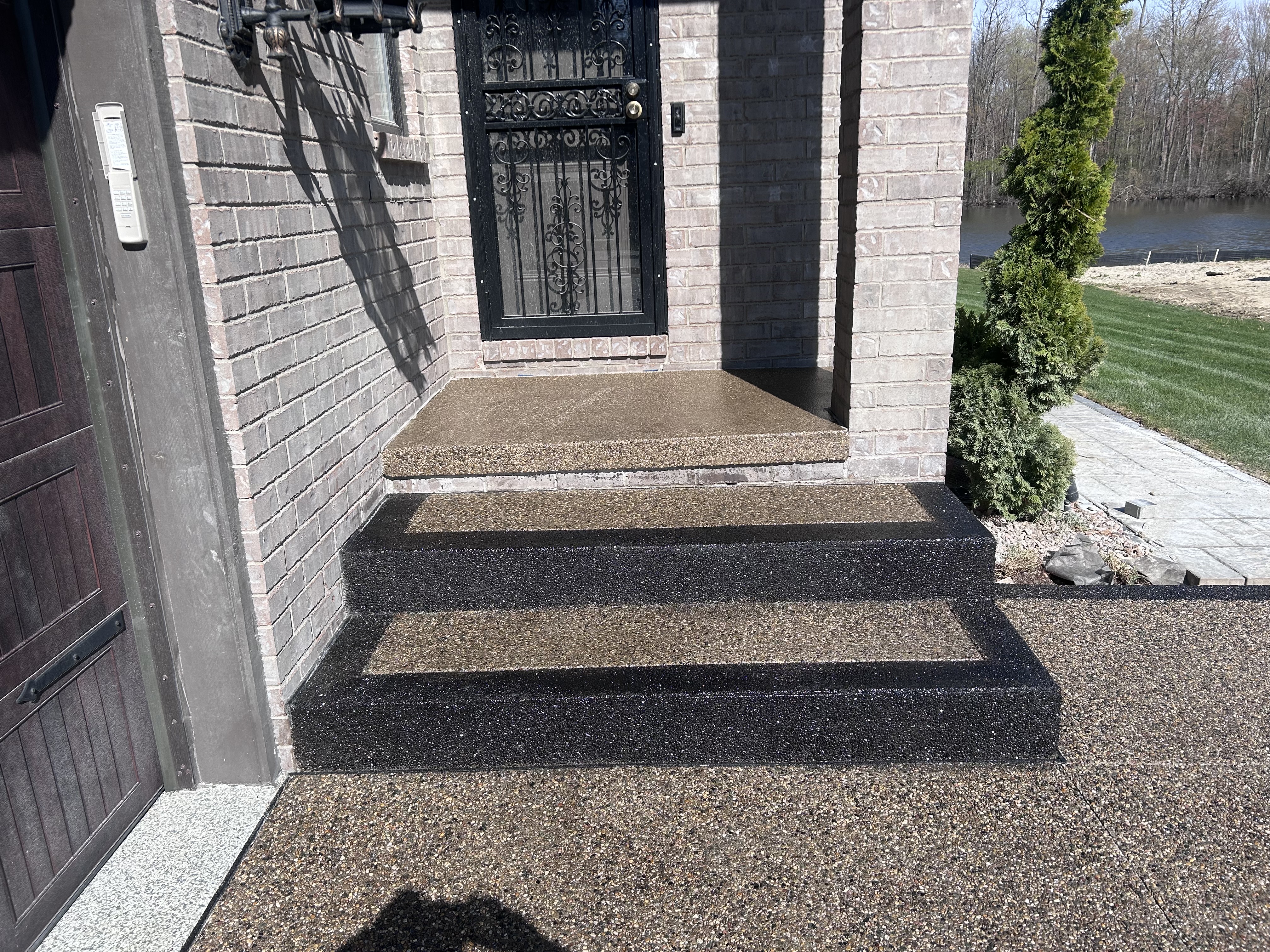 Exposed aggregate steps